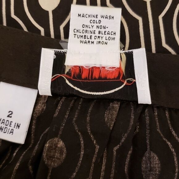 Talbots womans skirt  Size 2P brown / tan - Picture 4 of 5